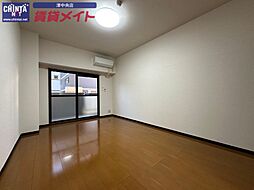 ロイヤル江戸橋 5階1DKのリビング/ダイニング