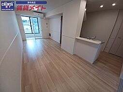 ラーツゥー・デル・マーレ　IV 1階1LDKのリビング/ダイニング