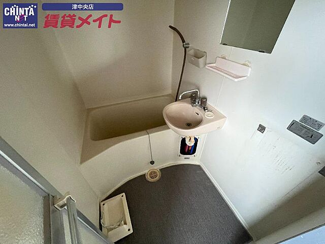 浴室