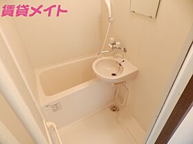 パーソナルハウス嶋  ｜ 三重県鈴鹿市神戸5丁目（賃貸マンション1DK・3階・30.07㎡） その4