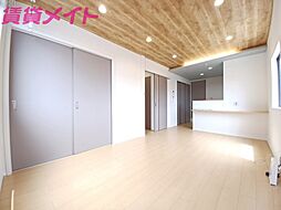 RAMBLE　A棟 2階1LDKのリビング/ダイニング