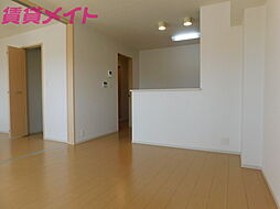 ファースト・ハウス 2階2LDKのリビング/ダイニング