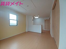 メイプルヴィラII 2階2LDKのリビング/ダイニング