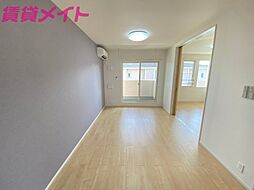 サーフサイド 2階2LDKのリビング/ダイニング