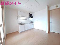 グラン　シェル　トラント 1階2DKのリビング/ダイニング