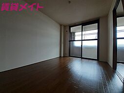 シャングリラ 3階3DKのリビング/ダイニング