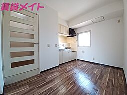 ラヴィエール長太 2階3DKのリビング/ダイニング