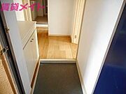 同型反転部屋写真です。