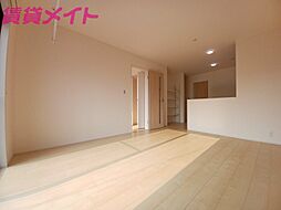 リーブルファイン下箕田 1階3LDKのリビング/ダイニング