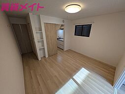 アヴニール　II 1階1Kのリビング/ダイニング