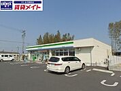 ファミリーマート鈴鹿下箕田店 1988m