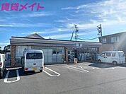 セブンイレブン津市白塚団地入口店 1710m