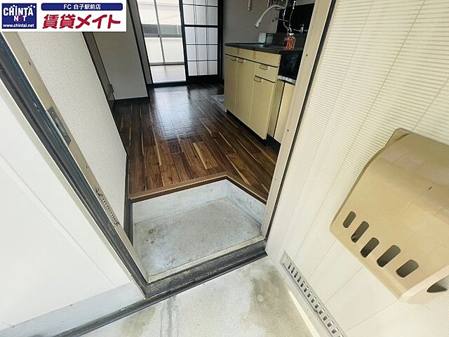 玄関