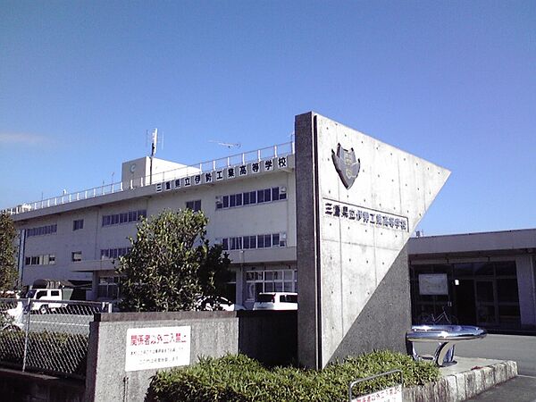 画像15:三重県立伊勢工業高等学校
