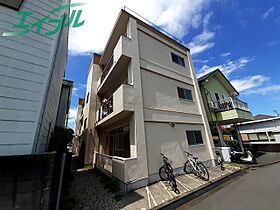 パールハイツ 203 ｜ 三重県伊勢市勢田町（賃貸マンション1LDK・2階・33.21㎡） その1