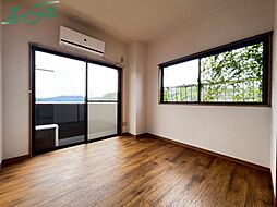 コーラルハイツ 2階2DKのリビング/ダイニング