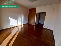 メゾンＭＩＯ 1階ワンルームのリビング/ダイニング