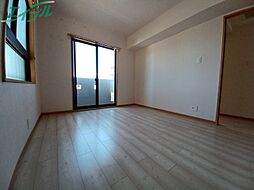 ルミナエルII 1階2LDKのリビング/ダイニング