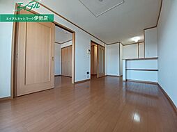 プレッソ 2階2LDKのリビング/ダイニング