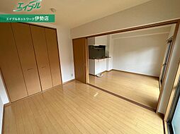 アスリート 3階2DKのリビング/ダイニング