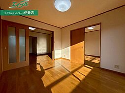 ソーレンサイド 1階2LDKのリビング/ダイニング