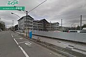 伊勢市立厚生小学校 1284m