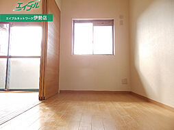 グローリアスヒルII 1階1LDKのリビング/ダイニング