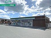 ファミリーマートいせ大湊店 1307m