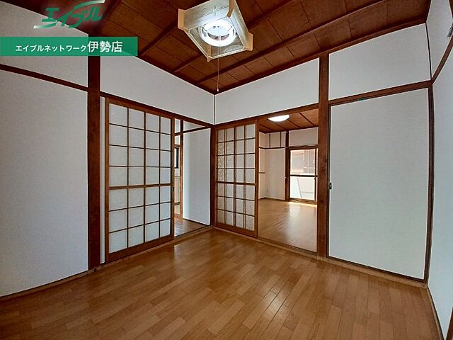 室内