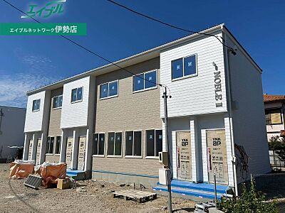 外観:建築中 外観:建築中