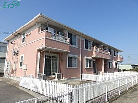 サンティーア  ｜ 三重県松阪市大口町（賃貸アパート1LDK・1階・45.72㎡） その1