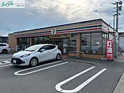 セブンイレブン松阪中道町店 908m