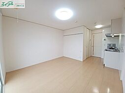 エーマミイ 1階ワンルームのリビング/ダイニング