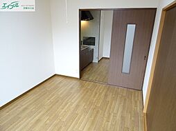 ＥＴＯＩＬＥ中出 3階3DKのリビング/ダイニング