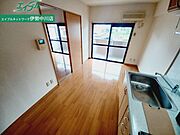 別部屋反転参考写真です
