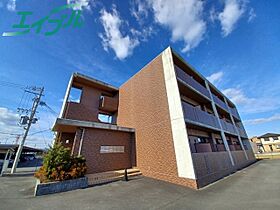 ルネスクレール 3F ｜ 三重県松阪市高町（賃貸マンション1K・3階・30.60㎡） その1