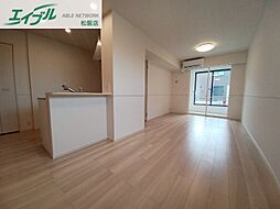 カーサ・アティラン　Ｂ 1階1LDKのリビング/ダイニング