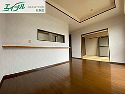 センチュリーハイランドイースト 4階3LDKのリビング/ダイニング