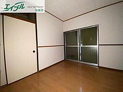 葉月アパートメントB棟 1階1LDKのリビング/ダイニング