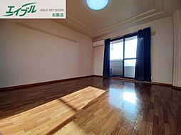 フォレストガーデン利平治 2階1Kのリビング/ダイニング