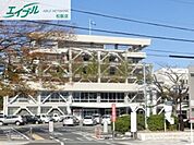 松阪市役所 2068m