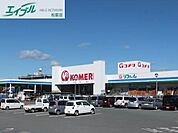 コメリパワー松阪店 562m