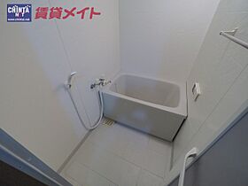 三重県津市柳山津興（賃貸マンション3DK・7階・62.00㎡） その5