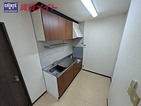 三重県松阪市嬉野中川新町２丁目（賃貸アパート2LDK・1階・49.80㎡） その4