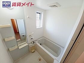 三重県津市一志町新沢田（賃貸アパート2LDK・2階・58.86㎡） その5