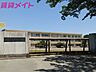 周辺：津市立高茶屋小学校 1126m