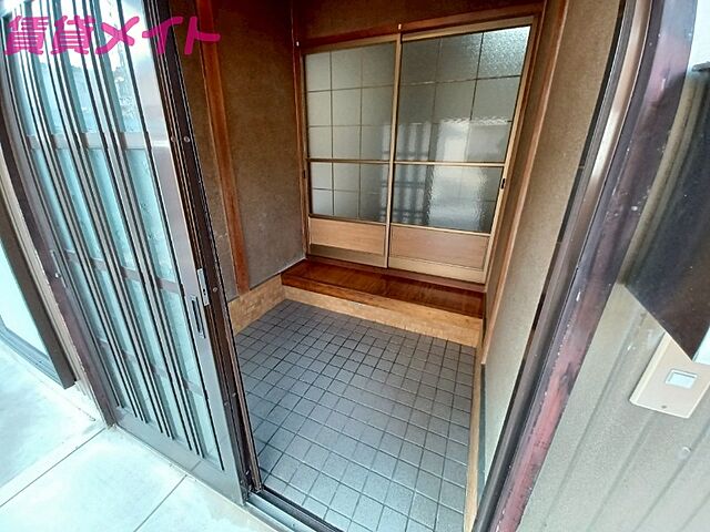 玄関