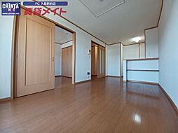 近鉄名古屋線 南が丘駅 徒歩5分の賃貸アパート 2階2LDKのリビング/ダイニング