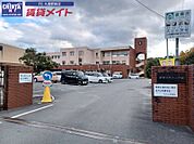 津市立大三小学校 1479m
