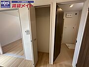 同型反転タイプ画像
